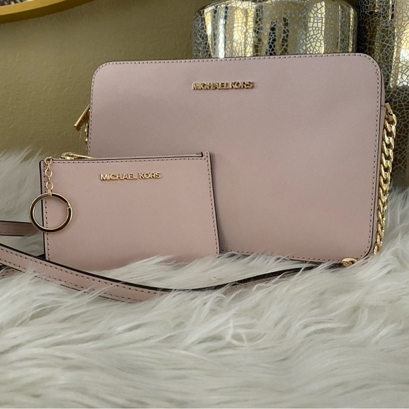 New Michael Kors jet set LG crossbody bag & coin pouch with ID wallet - Picture 3 of 16